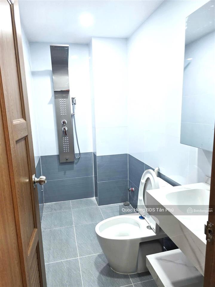 Nhà mới 100% có thang máy thoại ngọc hầu (4m x 17m, đúc lửng 3 lầu)  chỉ 11.5 tỷ tl