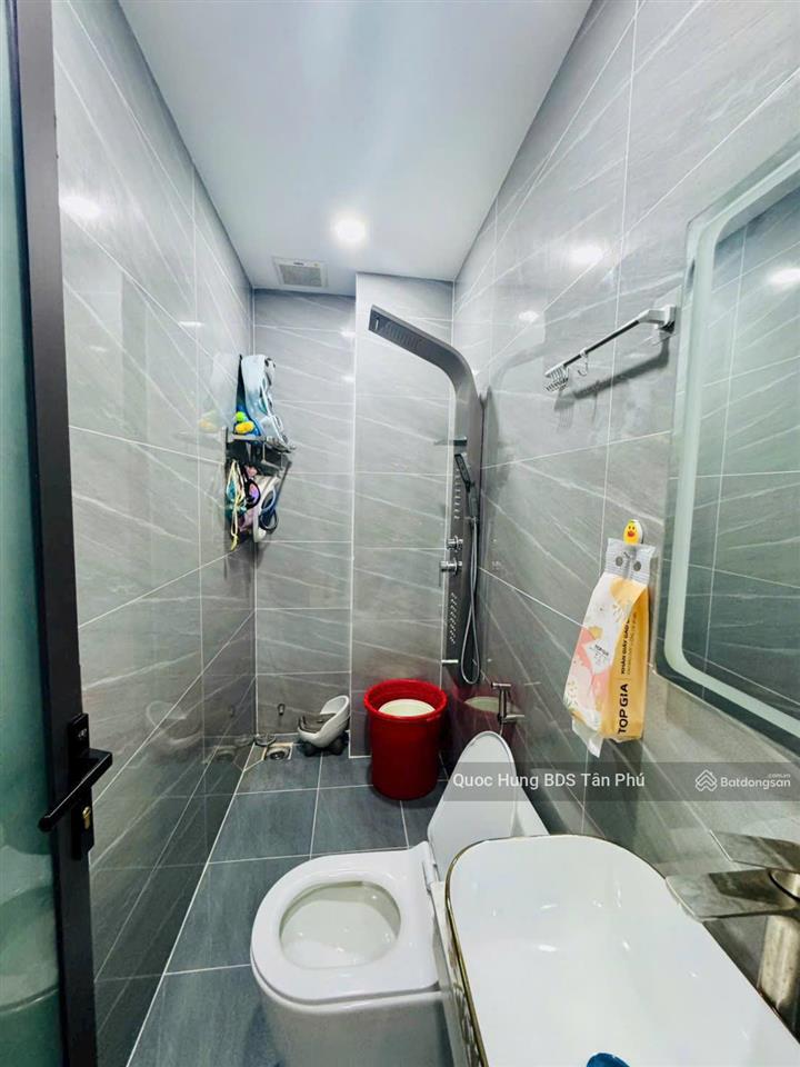 Bán nhà đẹp, mới  hẻm thông 6m tân quý p. tân sơn nhì 6pn, 5wc giá 7.8 tỷ