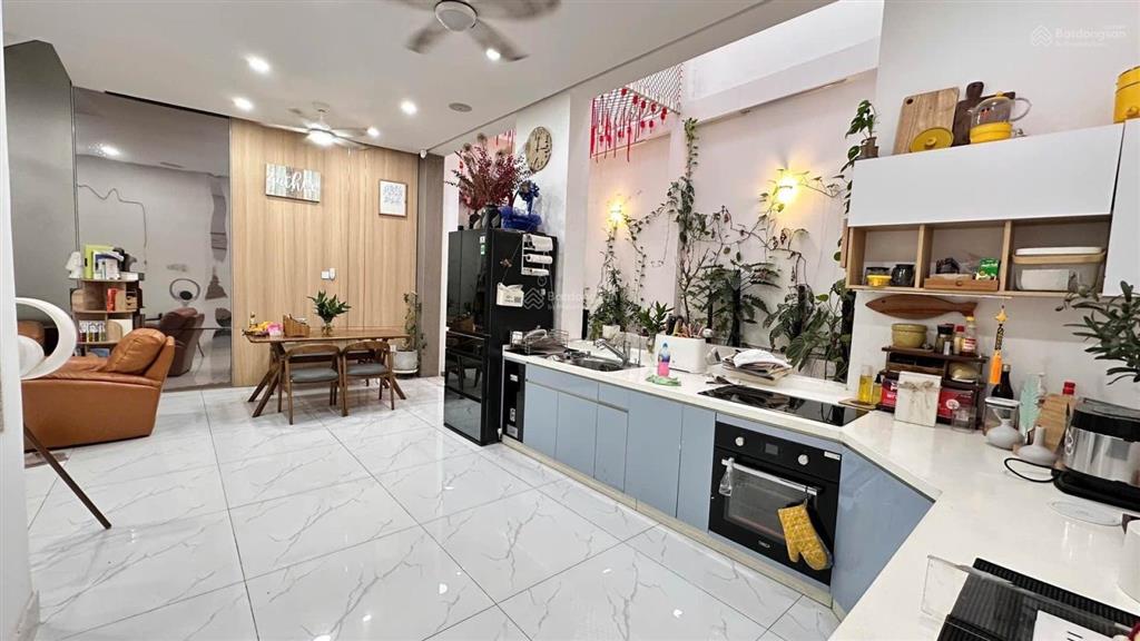 Bán nhà hóc môn  không gian nghỉ dưỡng ngay trung tâm