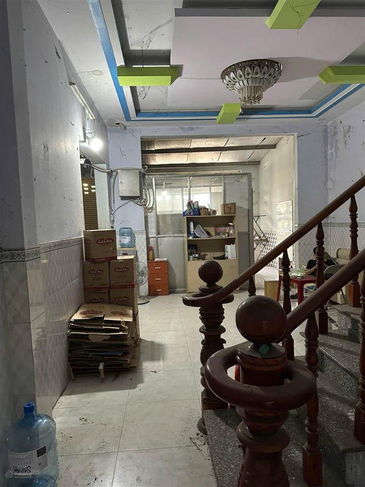Bán nhà + xưởng  thới tam thôn 14,hóc môn