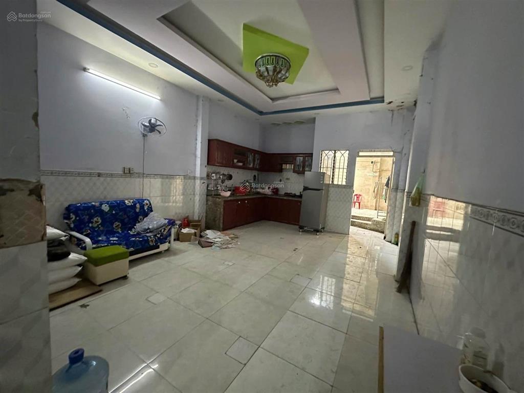 Bán nhà + xưởng  thới tam thôn 14,hóc môn