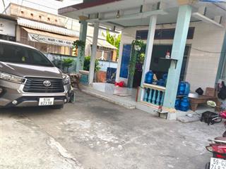 Nhà mặt tiền  hẻm xe hơi  ngang 14m  có sẵn hai căn ở ngay