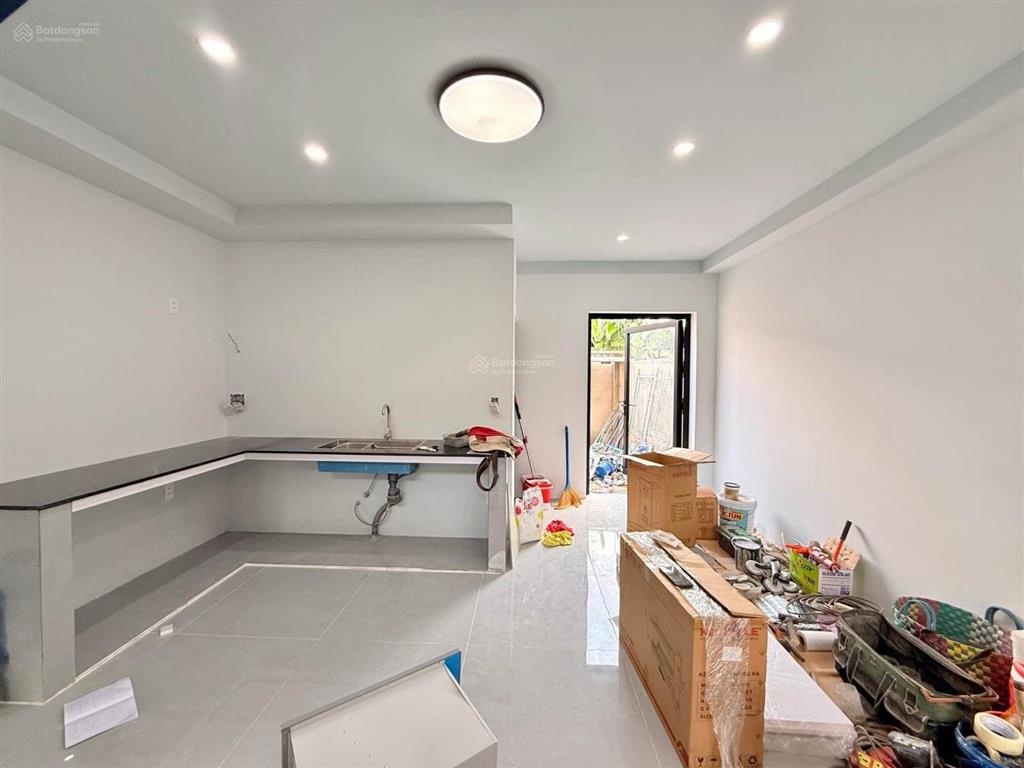 Nhà đẹp giá tốt bùi công trừng