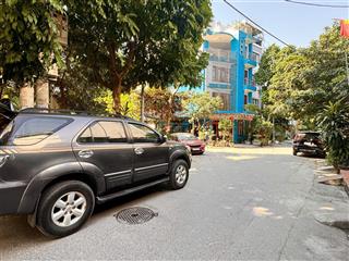 Bán gấp lô góc đẹp tại quang lãm, hà đông chỉ 105 triệu 1m2, 75m2, mt 16m, nhiều tiện ích hấp dẫn