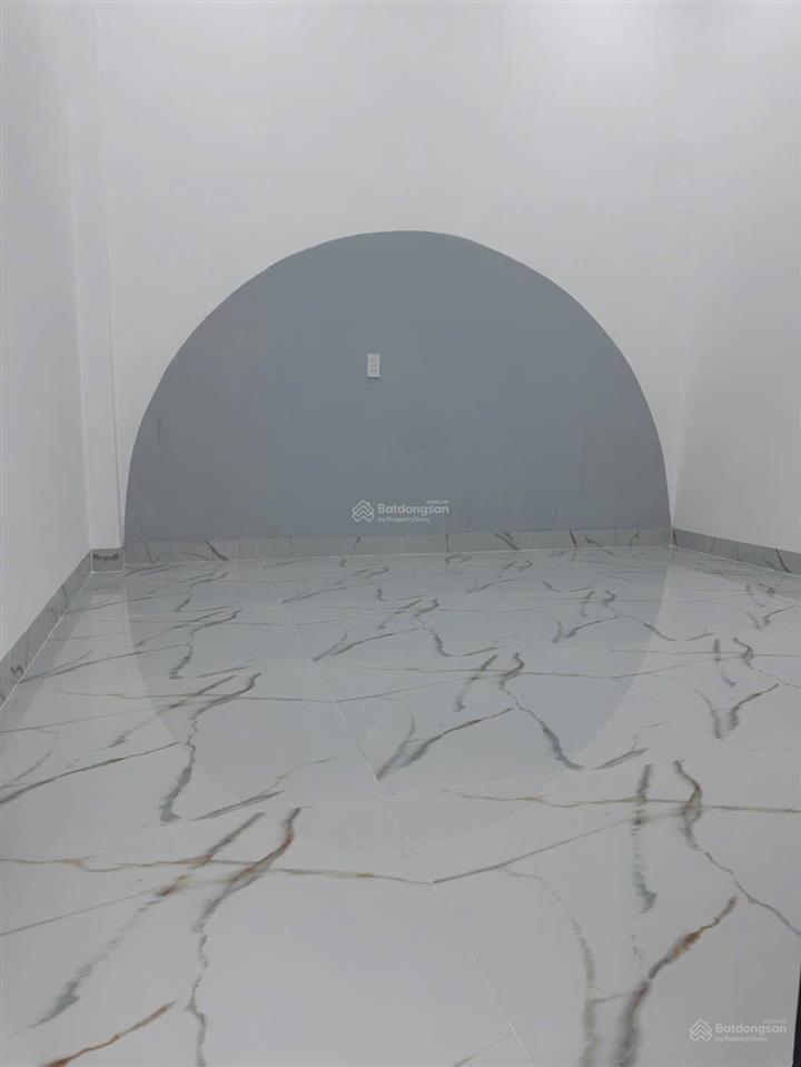 Bán nhà trung tâm trần quý cáp