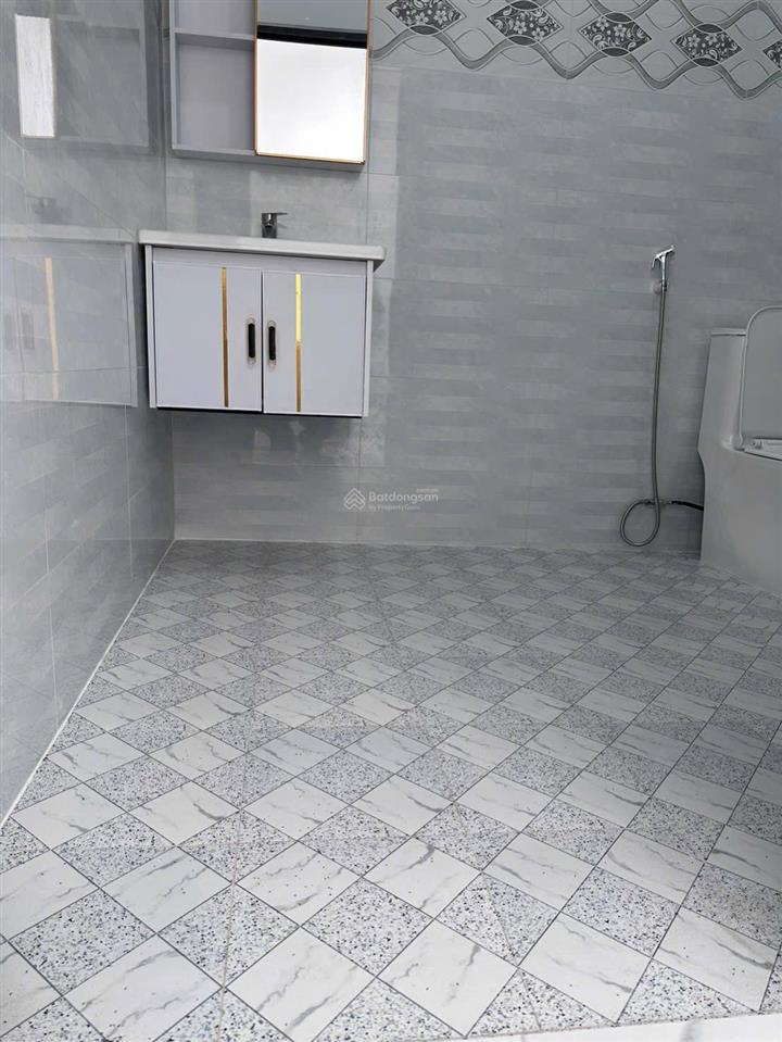 Bán nhà trung tâm trần quý cáp