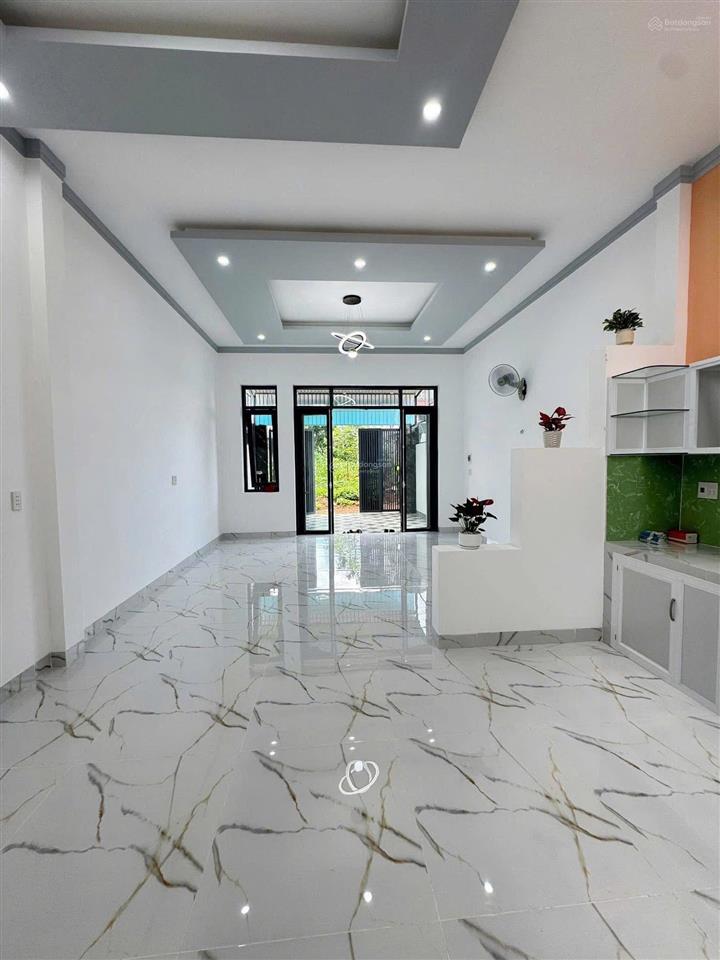 Bán nhà trung tâm trần quý cáp