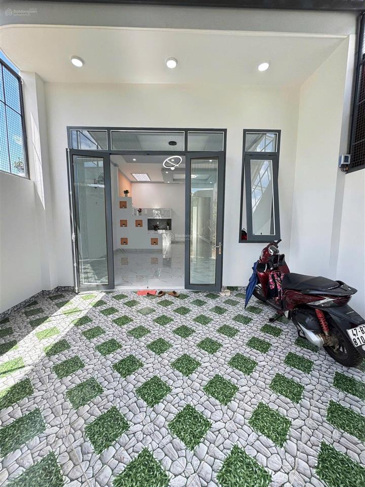 Bán nhà trung tâm trần quý cáp