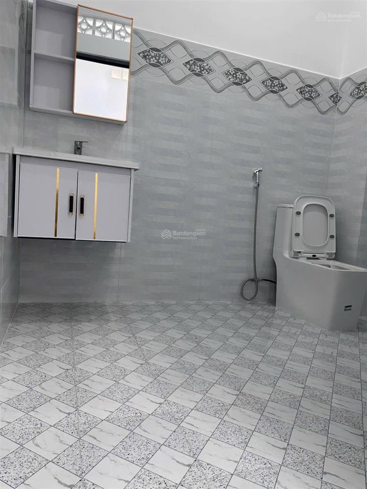 Bán nhà trung tâm trần quý cáp