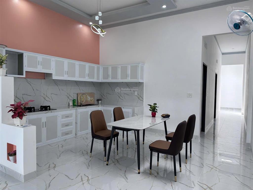 Bán nhà trung tâm trần quý cáp