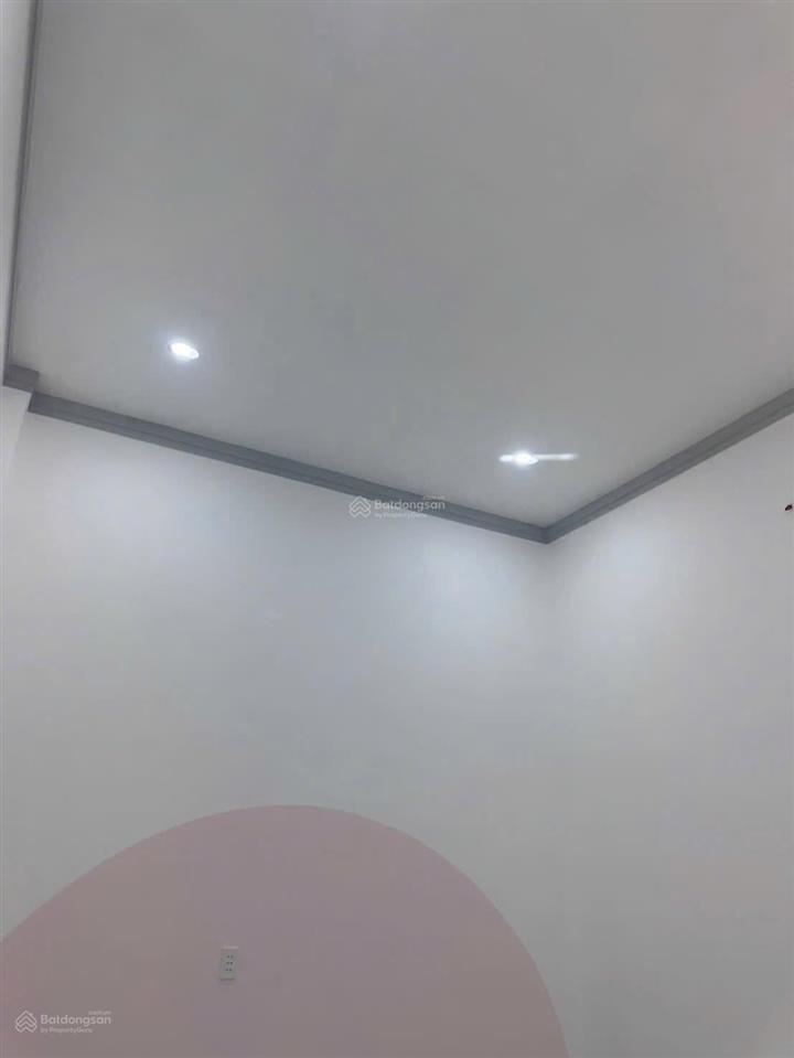 Bán nhà trung tâm trần quý cáp