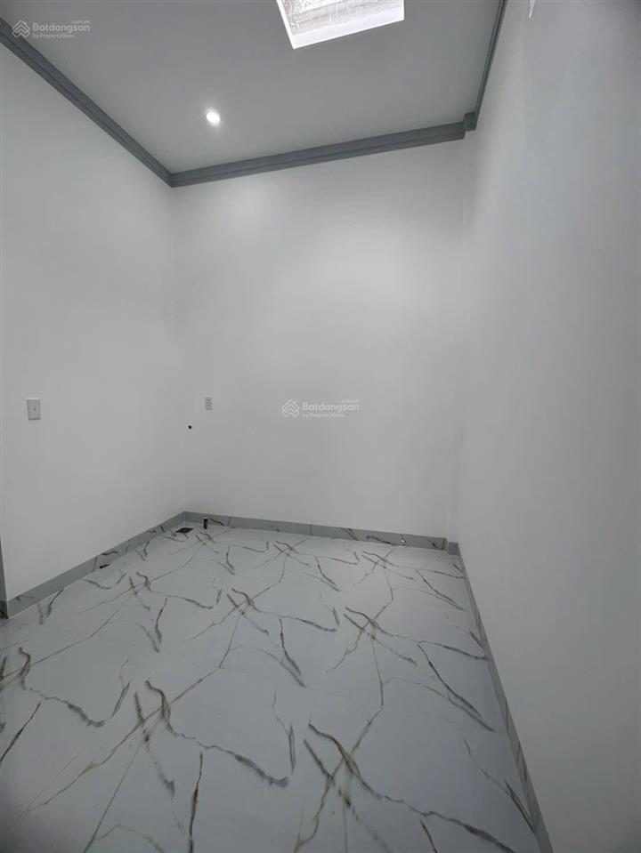 Bán nhà trung tâm trần quý cáp