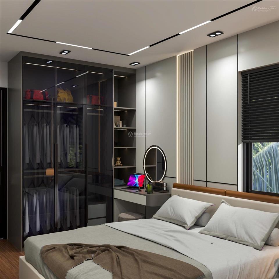 Bán nhà nguyễn văn cừ, gần phố, 97m2, 7 tầng, thang máy, full nội thất, giá chỉ 15 tỷ