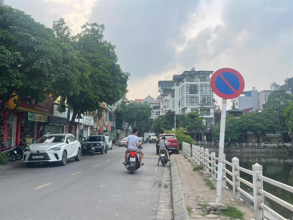 Bán đất phố sài đồng, ô tô 7 chổ vào đất, gần phố, 61m2, mặt tiền 4m, giá chỉ 10.9 tỷ.