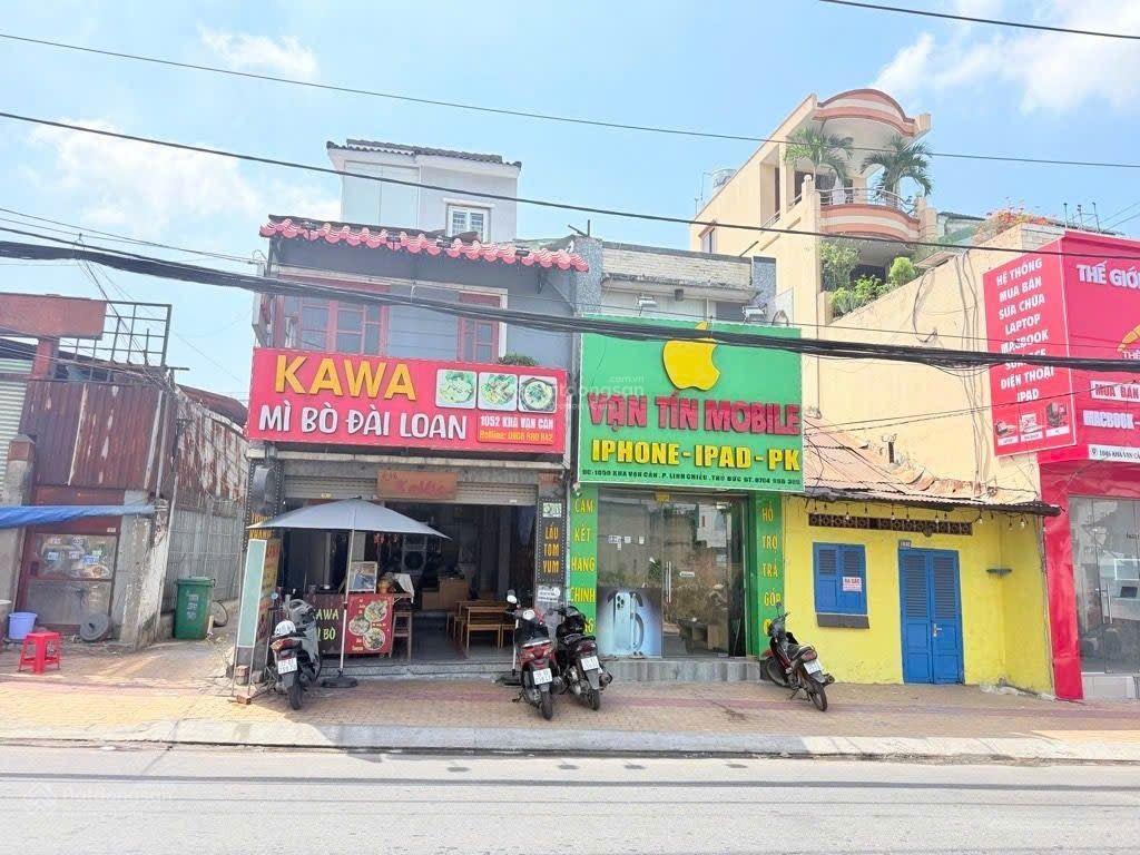 Mặt tiền kha vạn cân ngang 4.5m 3 tầng giá chỉ 8.2 tỷ, hiếm có trung tâm thủ đức