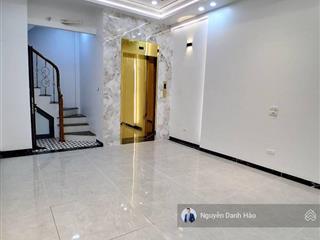 11.7 tỷ phố cổ hàng bạc 33m 6 tầng thang máy vì sao căn này người xem không muốn bỏ?