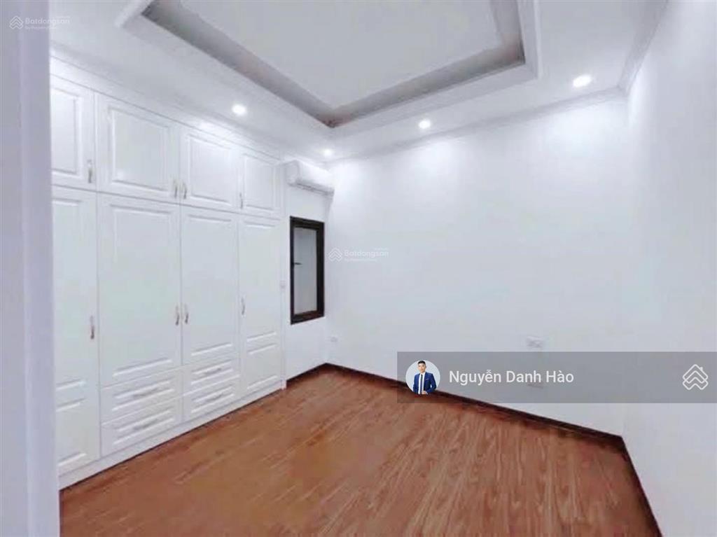 Bán nhà đẹp phố hào nam  ô chợ dừa 6 tầng 39 m2 12 tỷ