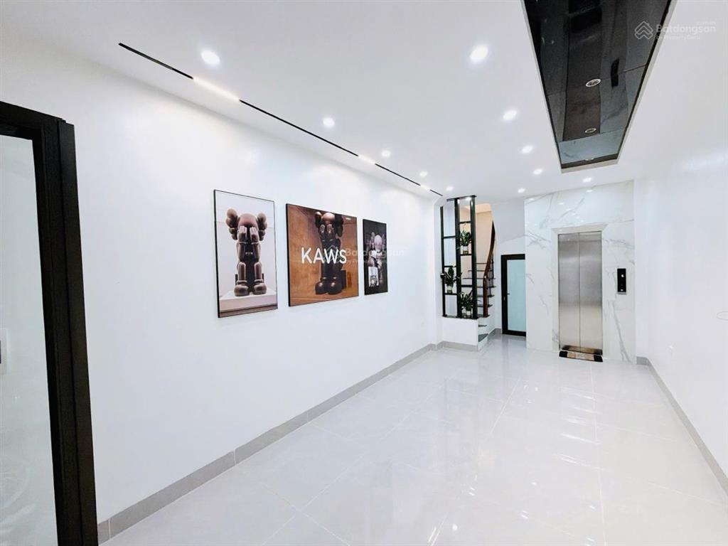 Bán nhà khương đình  38m2  6 tầng thang máy  50m ra phố  giá 9.1 tỷ