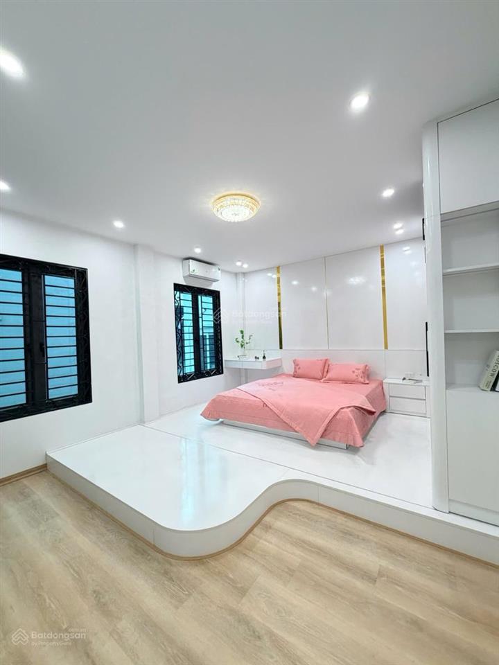 Bán nhà quan nhân  35m2  mặt tiền 7.3m  nhà đẹp ở luôn  trung tâm tiện ích  7.99 tỷ