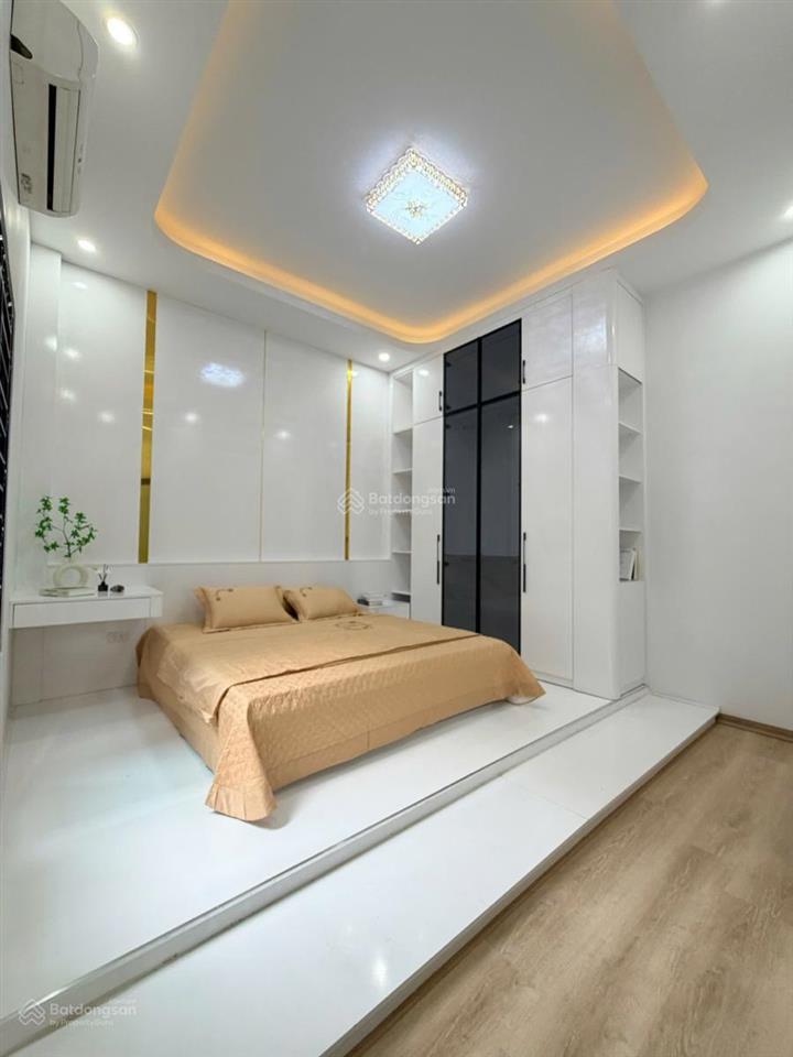 Bán nhà quan nhân  35m2  mặt tiền 7.3m  nhà đẹp ở luôn  trung tâm tiện ích  7.99 tỷ