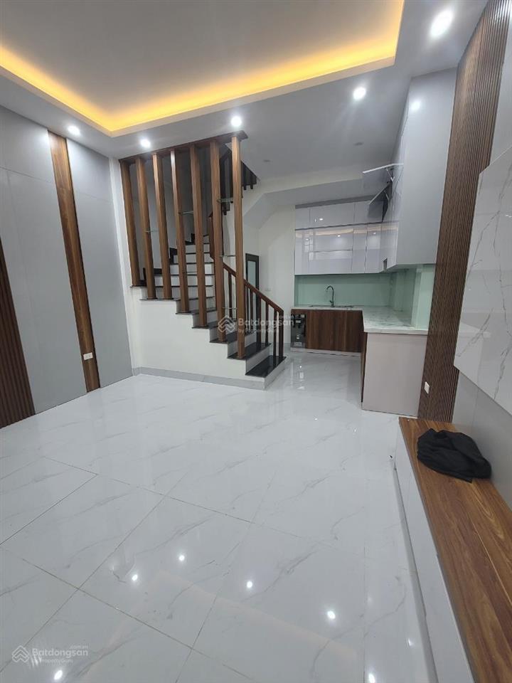 Bán gấp nhà khương đình  mt 4.2m  nhà mới  tiện ích  7.4 tỷ