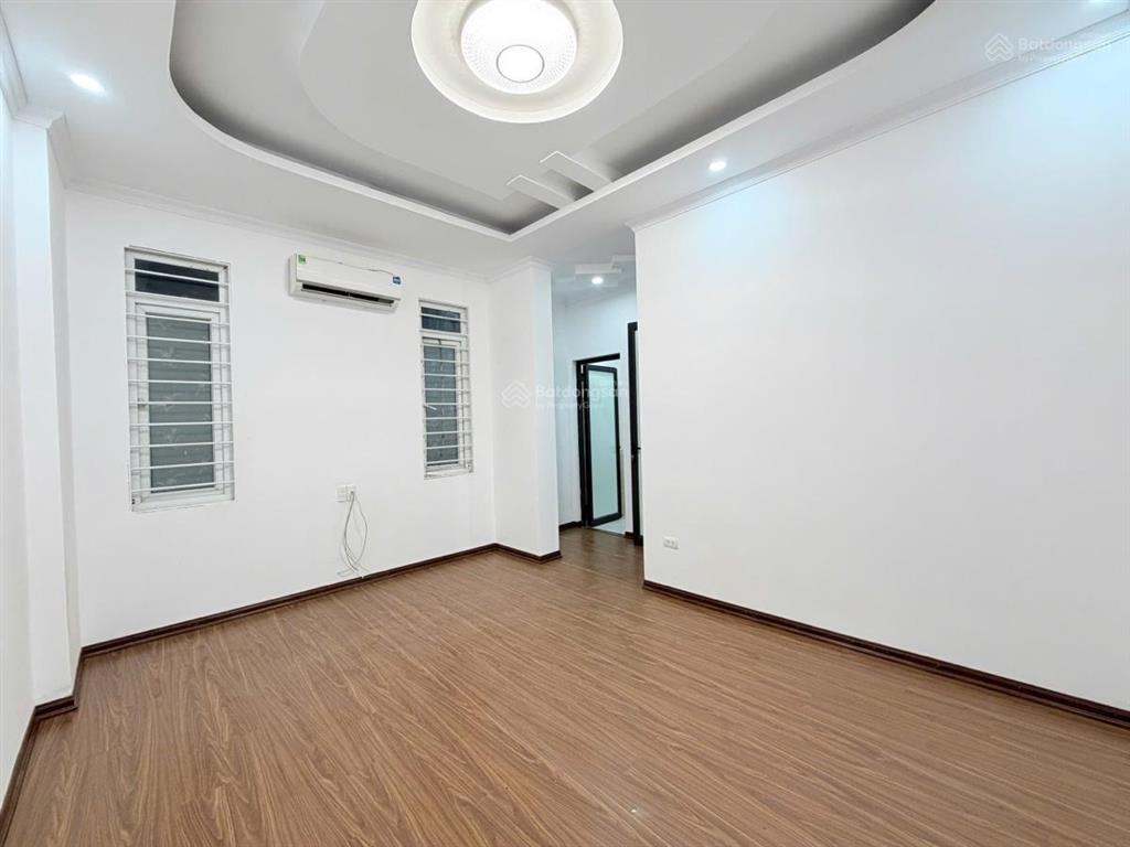 Bán gấp nhà bùi xương trạch  38m2  mt 6m  nhà mới ở luôn  7.8 tỷ