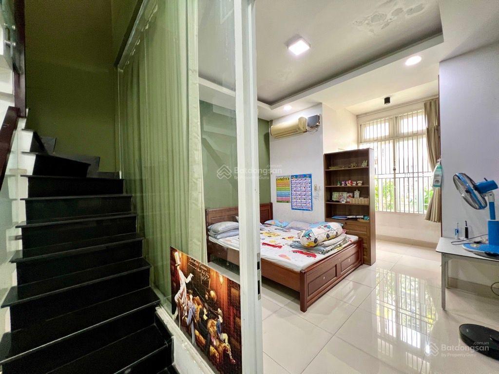 Tân kỳ tân quý 20m mt đường. hẻm xe tải 6m, nhà đẹp, 48m2 x 3 tầng, hẻm an ninh, chính chủ