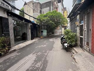 Công viên làng hoa, nở hậu gần 5m, hẻm ô tô đỗ cửa. 3pn, khu nội bộ an ninh, dân trí cao