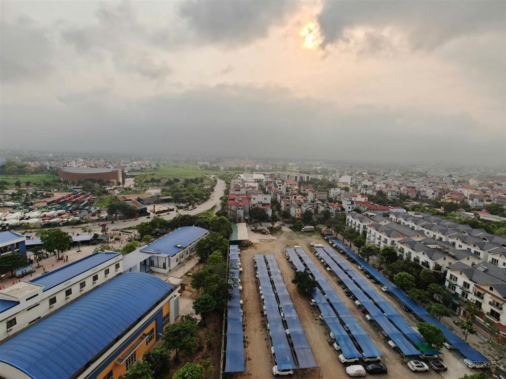 Bán căn góc 3pn tầng trung đẹp nhất tòa park2 chỉ 5.4 tỷ sẵn sổ