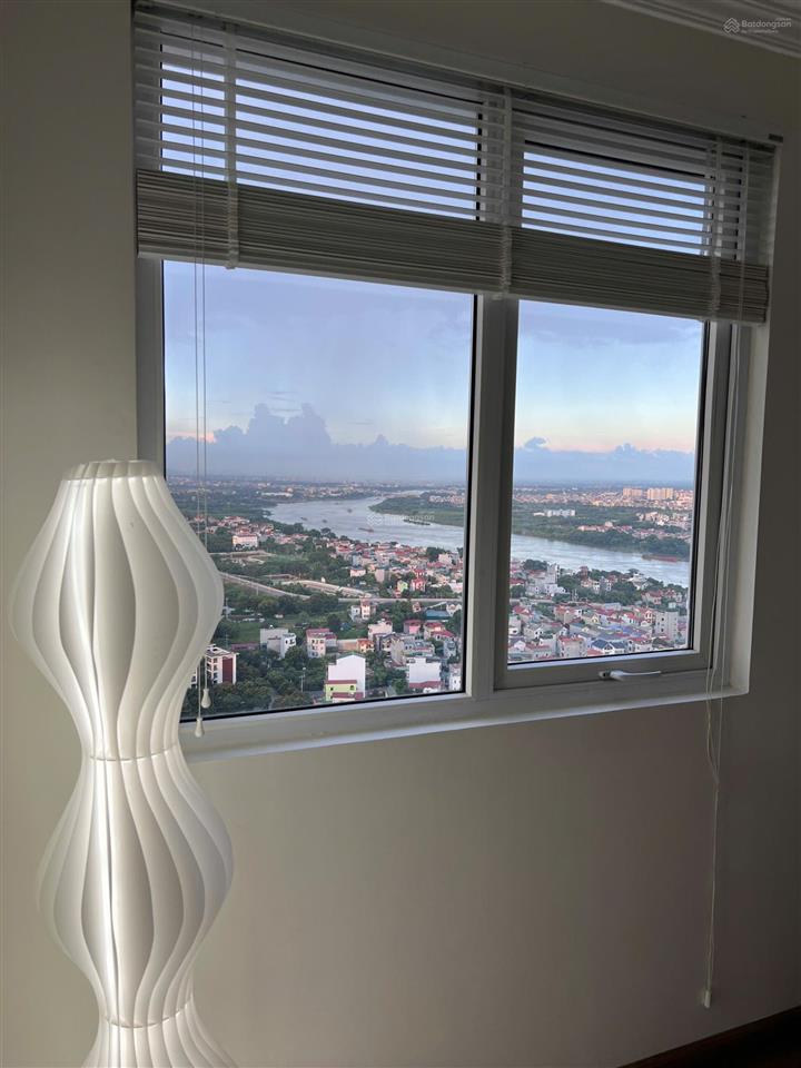 Cần bán căn hộ 2pn 71m2 hướng đông nam view sông chỉ 4.6 tỷ