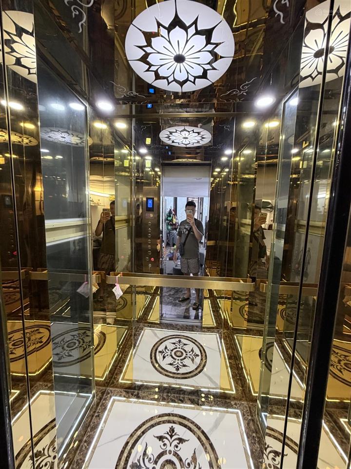 Bác linh gv cần bán nhà 5 tầng th.máy 2 thoáng vv thu 72tr  92m2 18 tỷ. hỗ trợ bank 0866 717 ***