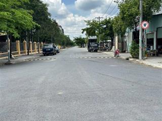 Bán nhà và dãy phòng trọ 18 phòng