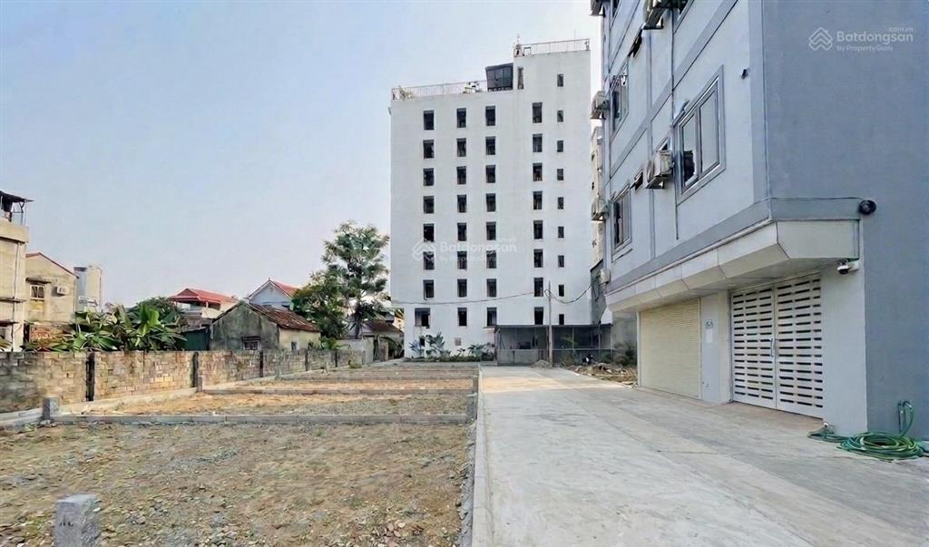 Bán nhanh mảnh đất hoà lạc, 61.7m chỉ 2.6 tỷ xung quanh toàn phòng trọ fpt