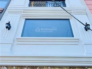 Siêu phẩm phú nhuận mới 100% oto vào full nội thất cao cấp12.6 tỷ