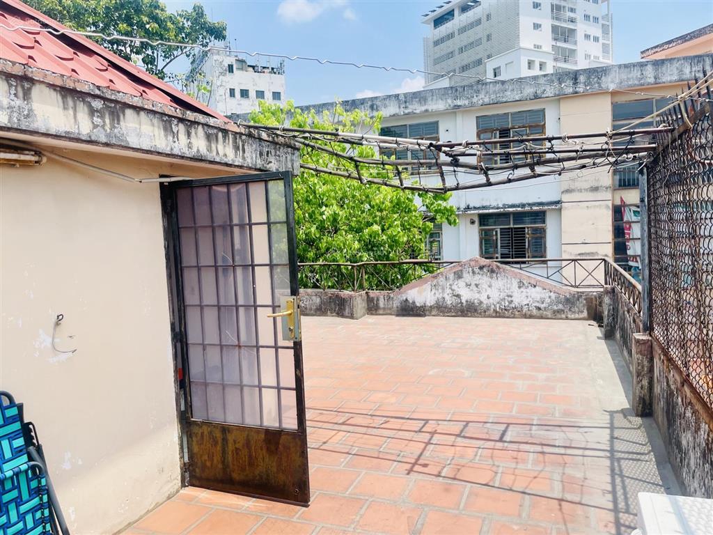 Nhà mặt tiền nguyễn thị huỳnh ngang 6.18m 4pn3wc trục đường nguyễn văn trỗi 16 tỷ tl (còn tl)