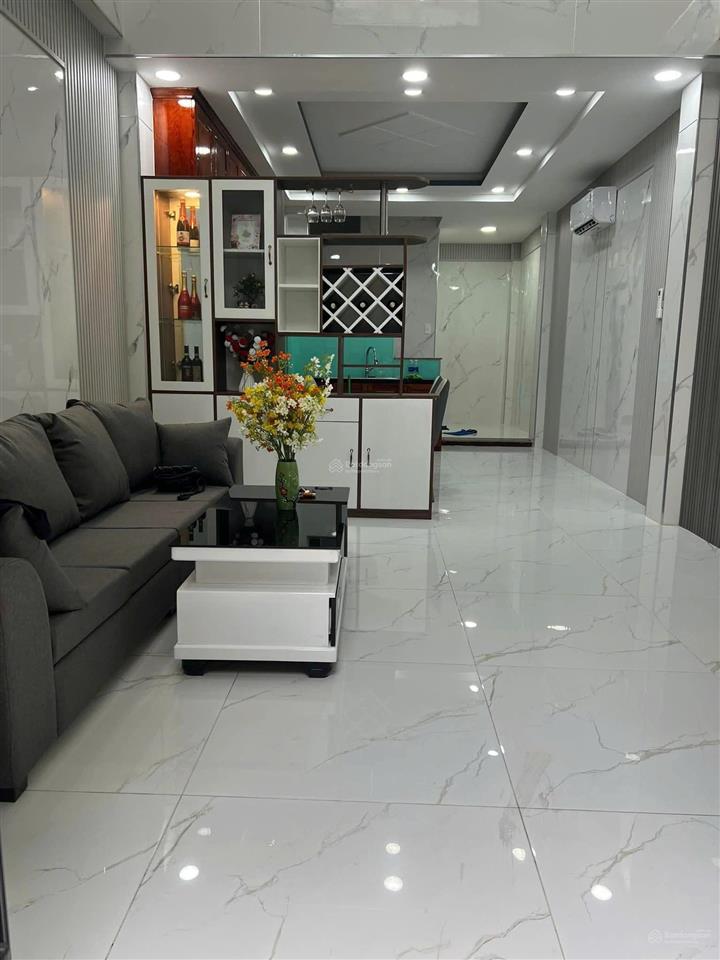 Hạ 1 tỷ còn 8.9 tỷ tl  bán nhà mới hẻm xe hơi nơ trang long 4x13m cn 52m2  5 tầng full nội thất