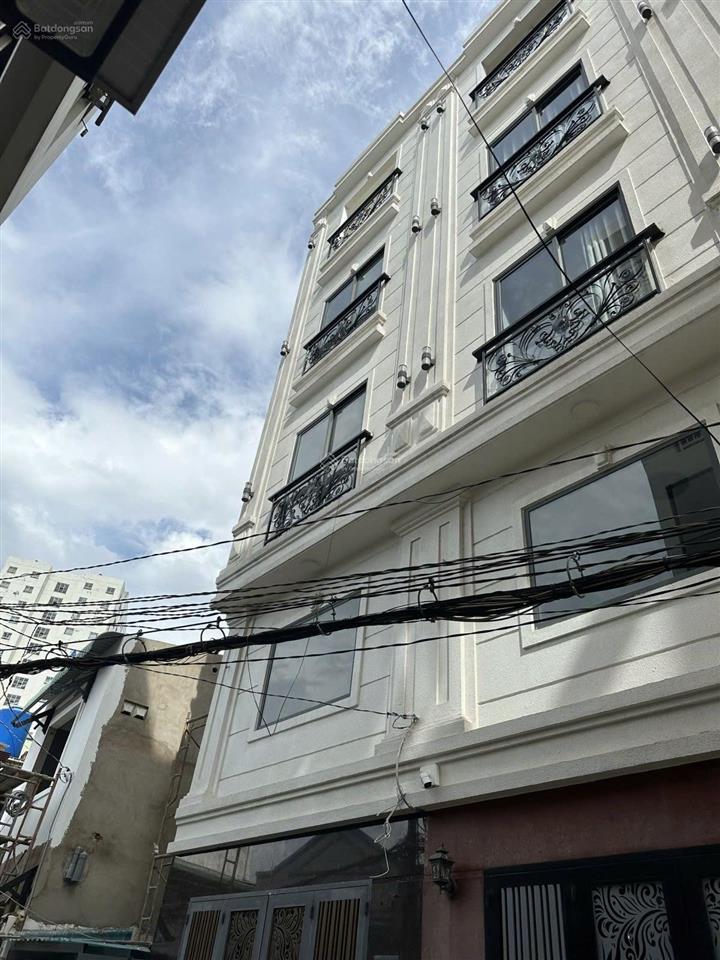Hạ 1 tỷ còn 8.9 tỷ tl  bán nhà mới hẻm xe hơi nơ trang long 4x13m cn 52m2  5 tầng full nội thất
