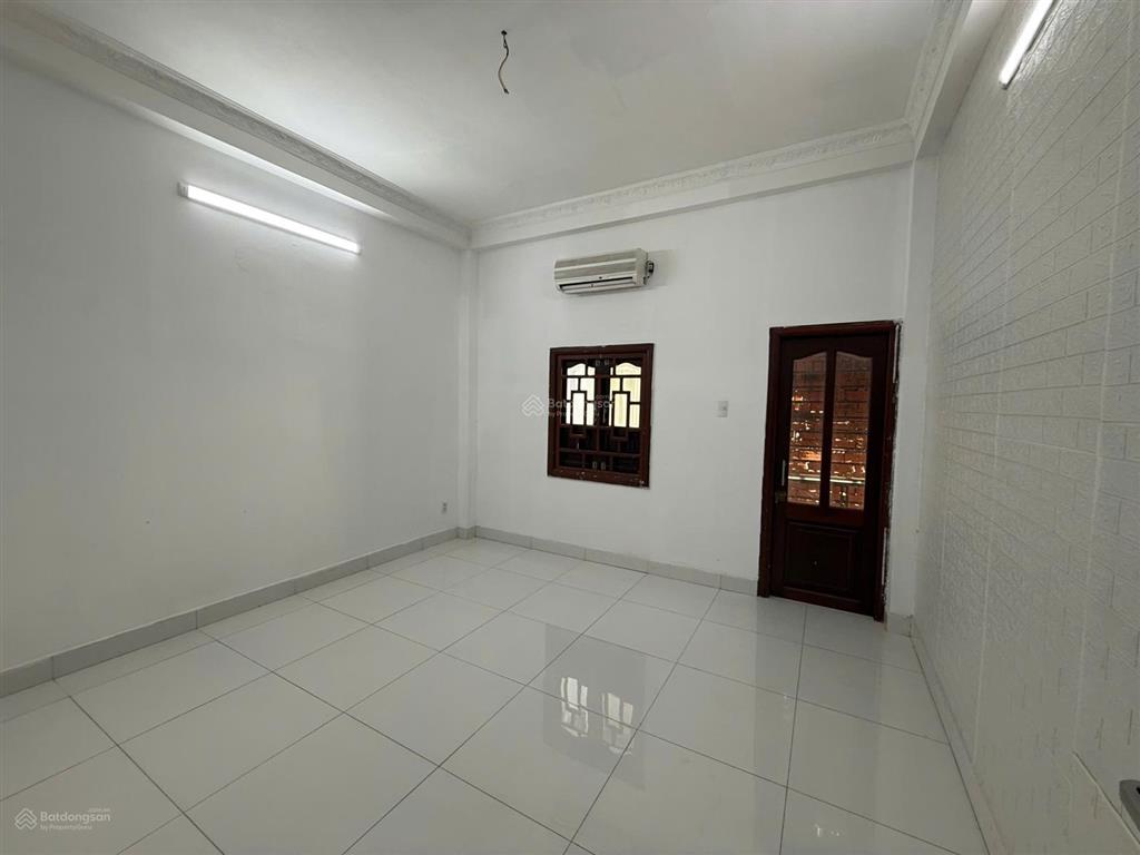 Bán nhà hẻm ôto đặng thùy trâm, p13, bt ngay đh văn lang, 4x15m 4 tầng cho thuê 25tr/th, chỉ 10 tỷ