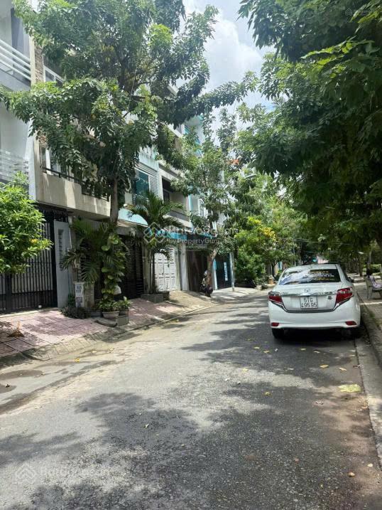 Vị trí siêu đẹp! bán nhà ngay công viên đường 12m đặng thùy trâm, 5x20m, 4 tầng  chỉ 13.8 tỷ tl
