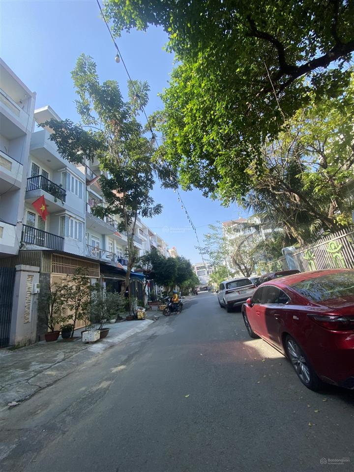 Vị trí siêu đẹp! bán nhà ngay công viên đường 12m đặng thùy trâm, 5x20m, 4 tầng  chỉ 13.8 tỷ tl
