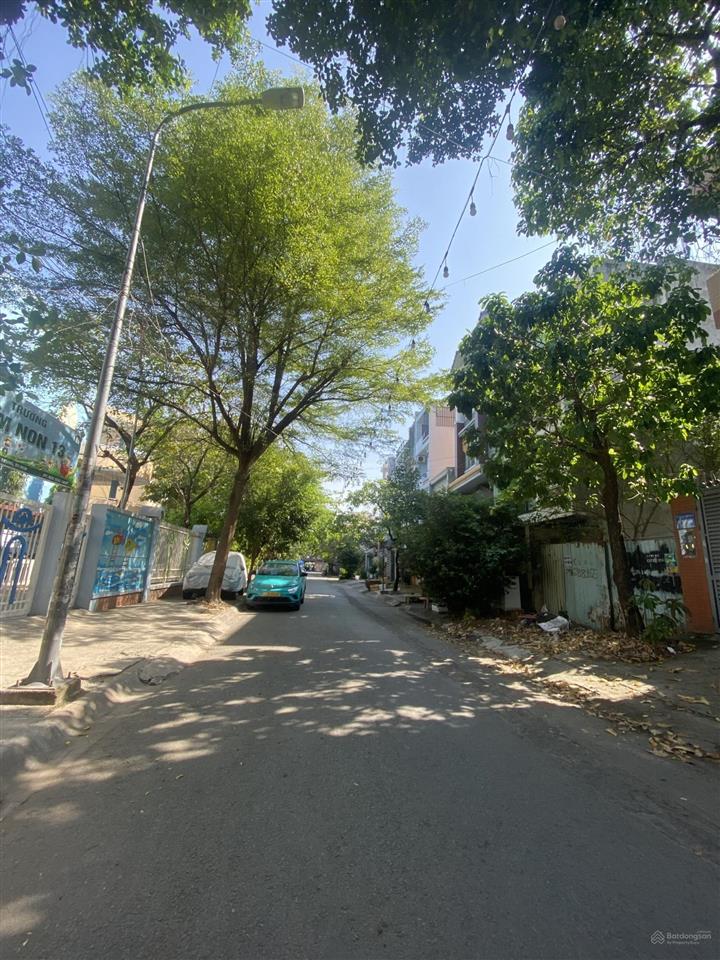 Vị trí siêu đẹp! bán nhà ngay công viên đường 12m đặng thùy trâm, 5x20m, 4 tầng  chỉ 13.8 tỷ tl