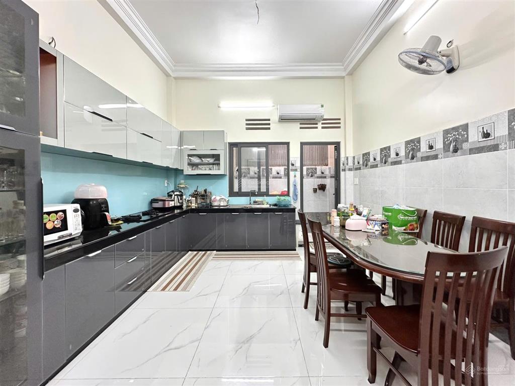 Bán nhà ngay cổng trường đh văn lang đặng thùy trâm, 4.5 x 16m, 4 tầng đã hoàn công, chỉ 12.4 tỷ tl