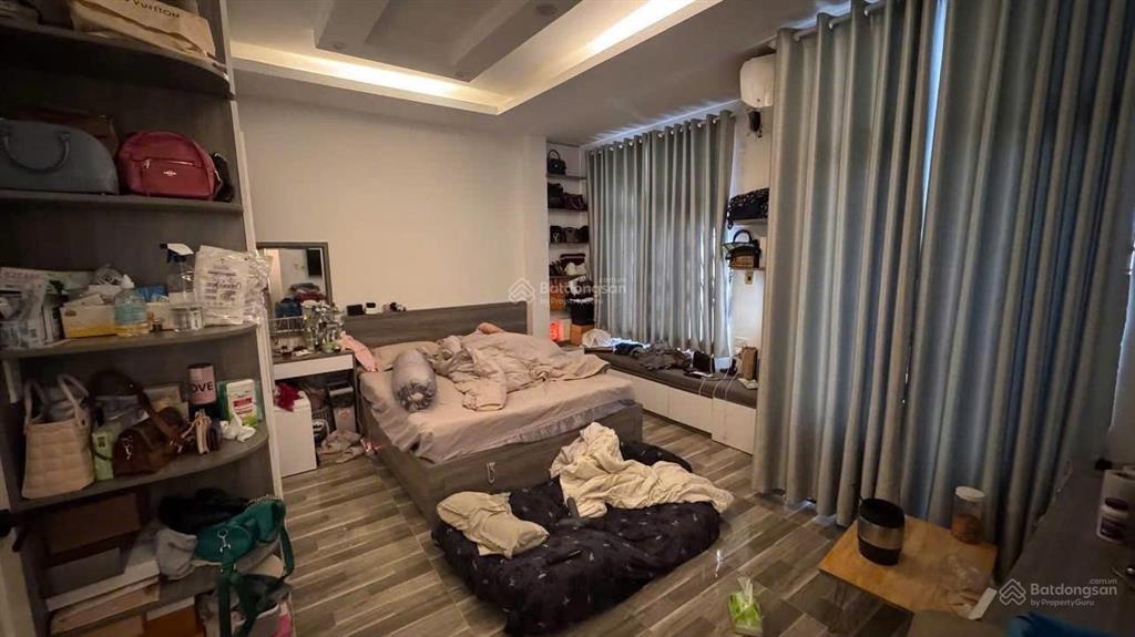 Bán nhà đẹp bề ngang lớn 7.5x10.3m hẻm ô tô đậu nhà lê quang địnhnguyễn văn đậu 4 tầng, chỉ 9.6 tỷ
