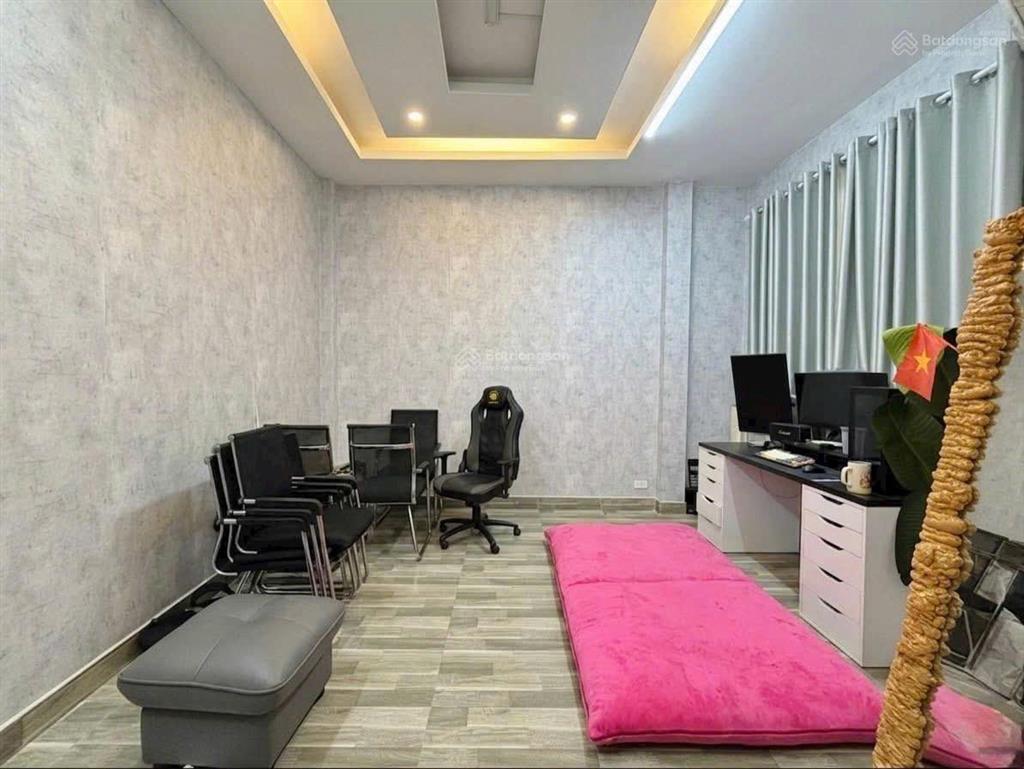 Bán nhà đẹp bề ngang lớn 7.5x10.3m hẻm ô tô đậu nhà lê quang địnhnguyễn văn đậu 4 tầng, chỉ 9.6 tỷ
