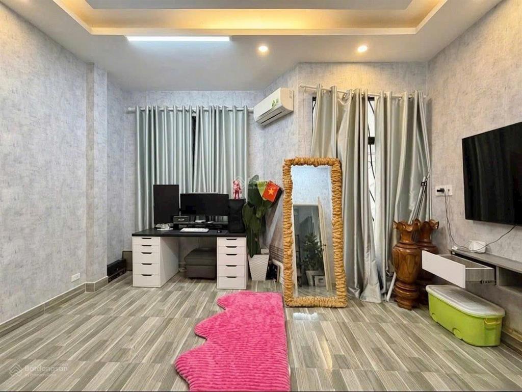 Bán nhà đẹp bề ngang lớn 7.5x10.3m hẻm ô tô đậu nhà lê quang địnhnguyễn văn đậu 4 tầng, chỉ 9.6 tỷ