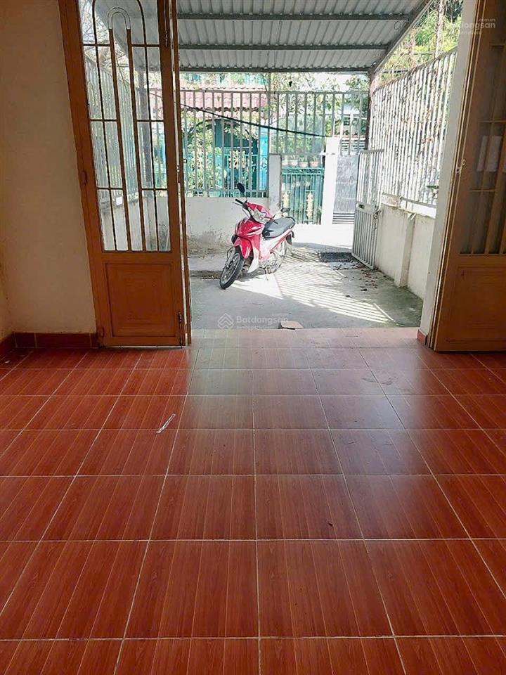 Nhà cấp 4 đẹp+ hiếm hẻm ô tô shr pháp lý chuẩn nguyễn văn tạo ,nhà bè