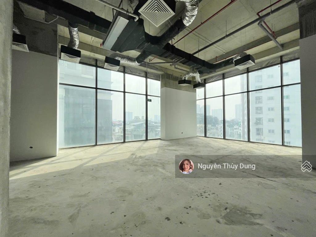 Bql toà nhà cho thuê tttm & văn phòng toà brg diamond plaza 25 lê văn lương, dt 2.600m2 có chia cắt