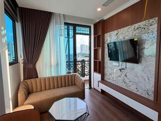 Căn hộ view thành phố  có bảo vệ  thẻ riêng từng tầng