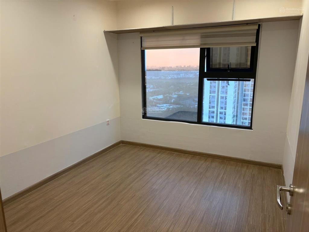 Cắt lỗ 200tr, bán căn 1pn+ 47m2, rainbow, s3  47m2  view hồ bơi  giá tốt 2.28 tỷ