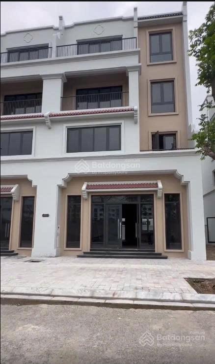 19 tỷ liền kề 120m, mt 8m hừng đông 48 vin đan phượng, xây 4 tầng nhận nhà ngay,ký cđt